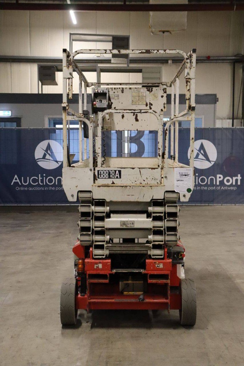 JLG 2646 ES Electric Scissor Lift 9.92m 2016