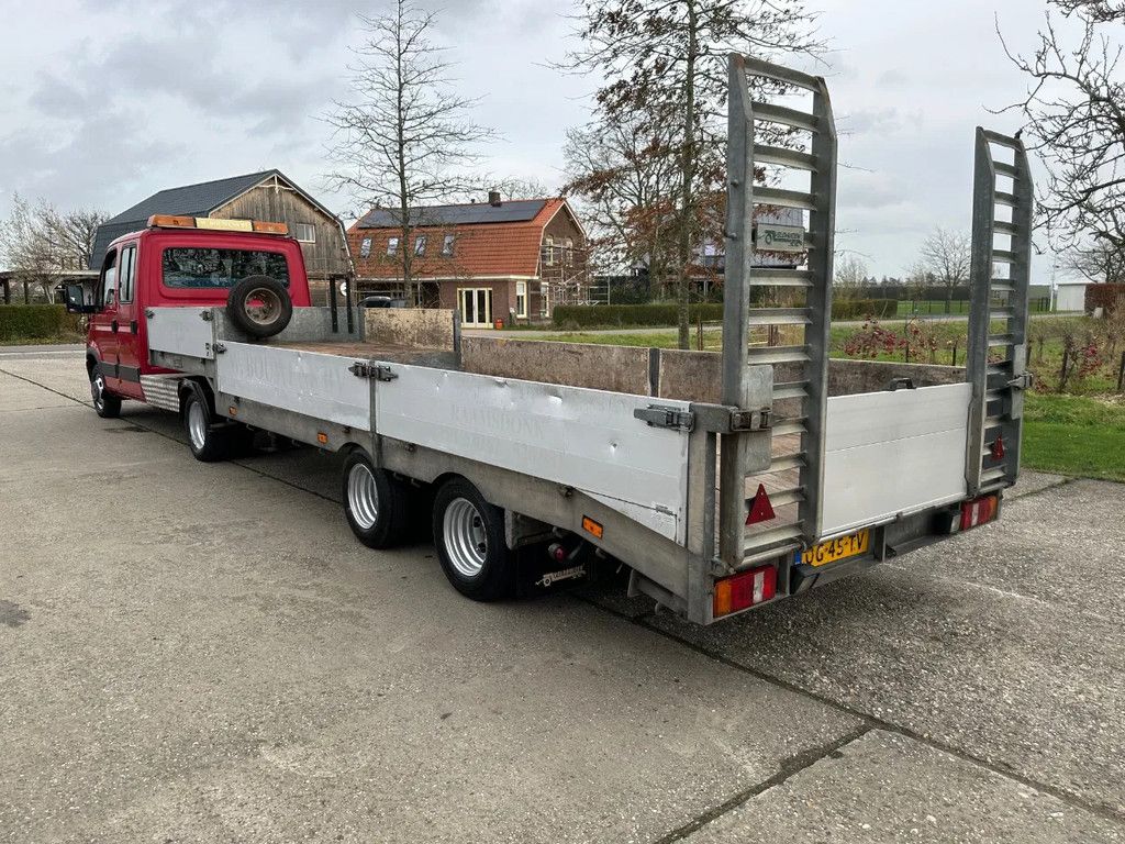 Iveco Daily 40C13 / BE COMBI 12T WITH VELDHUIZEN P31-5A / CREWCAB 7 pers. / NEW APK