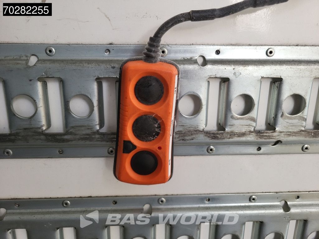 Mercedes Atego 1324 4X2 Thermo King T-1200R 1500kg Zepro Ladebordwand Euro 5