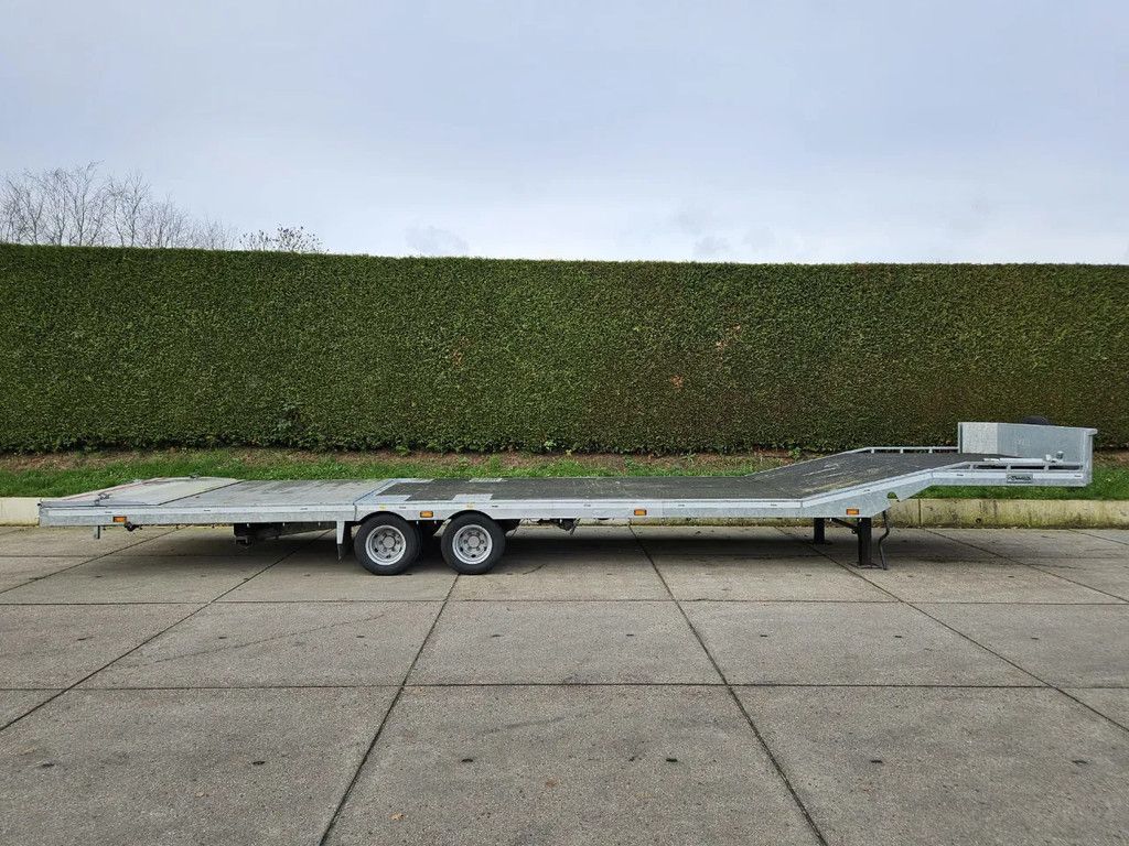 Veldhuizen 8,5-tons Semi-dieplader oplegger 10,5 m.