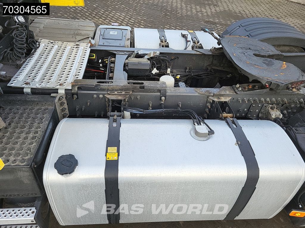 Volvo FH 420 4X2 CHASSIS BENT! 2xTanks VEB+