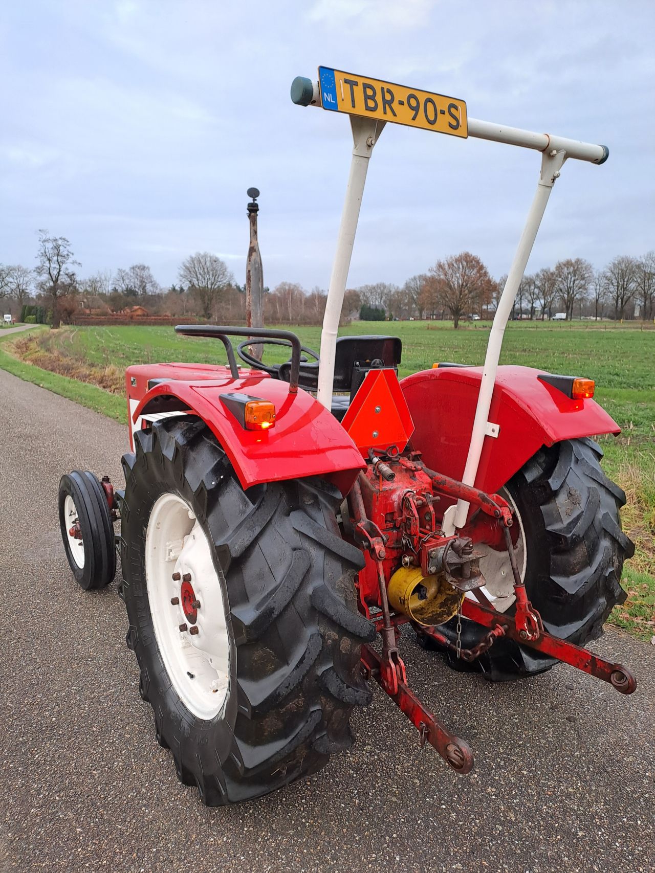 International 423 | NL Kenteken | Inruil & transport mogelijk