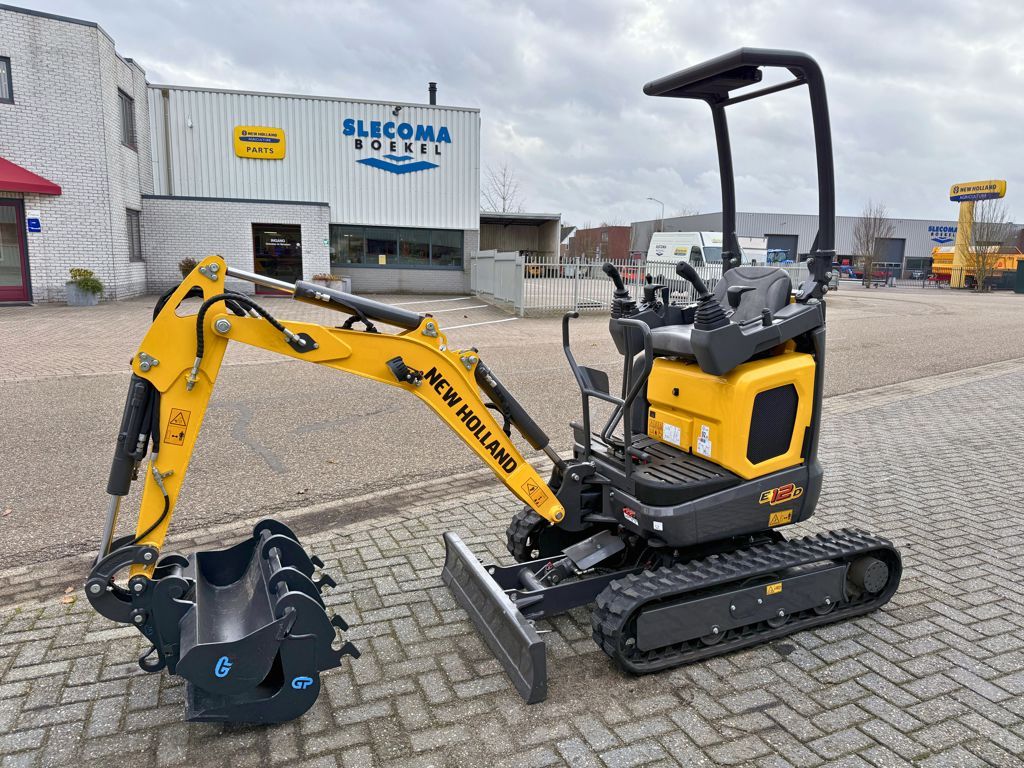 New Holland E12D Minigraver
