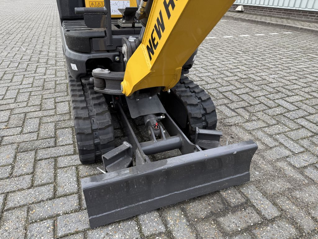 New Holland E12D Minigraver