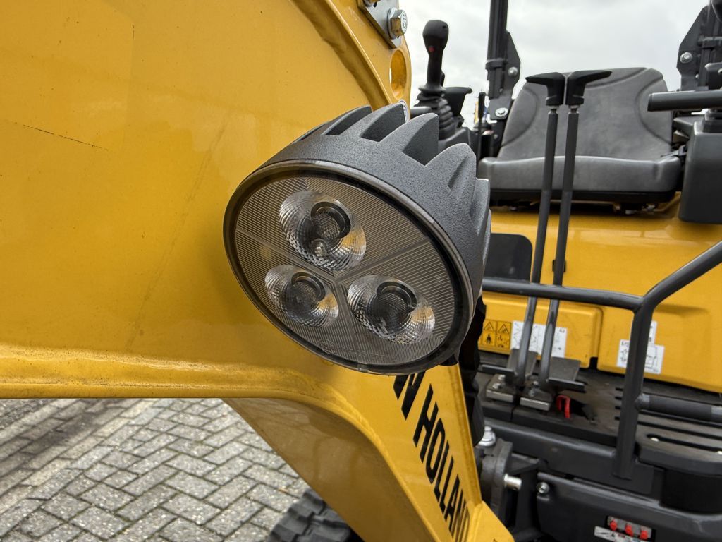 New Holland E12D Minigraver