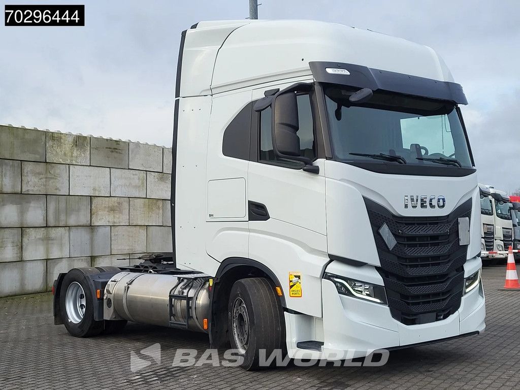 Iveco S-Way S-Way 460 4X2 LNG Retarder 2X Tanks