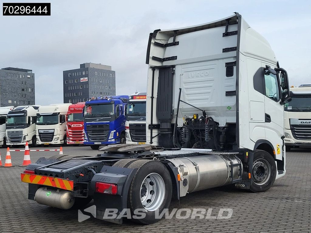 Iveco S-Way S-Way 460 4X2 LNG Retarder 2X Tanks