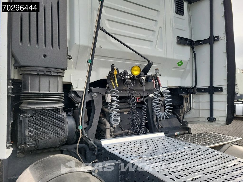 Iveco S-Way S-Way 460 4X2 LNG Retarder 2X Tanks