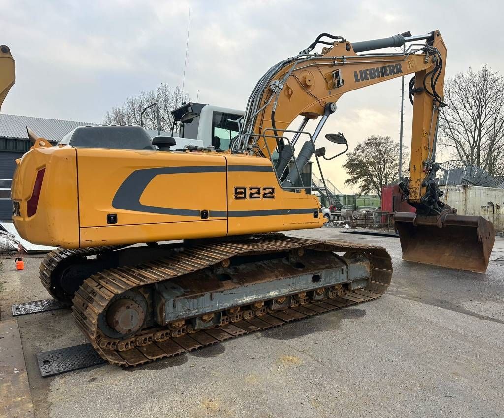 Liebherr 922