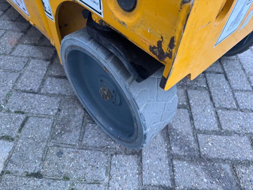 Haulotte Compact 8 Hoogwerker Schaarhoogwerker