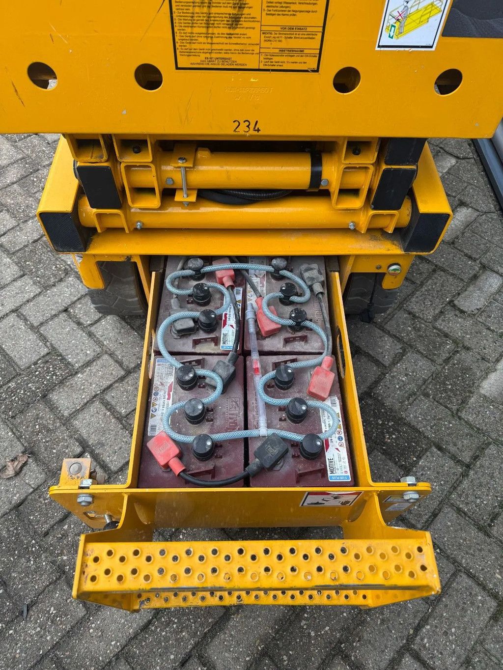 Haulotte Compact 8 Hoogwerker Schaarhoogwerker