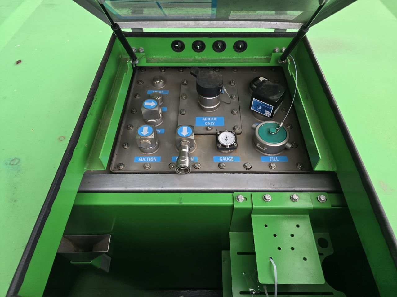 Adblue tank / brandstof opslagtank