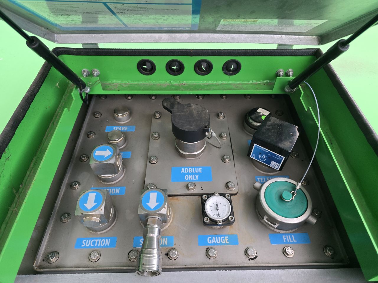 Adblue tank / brandstof opslagtank