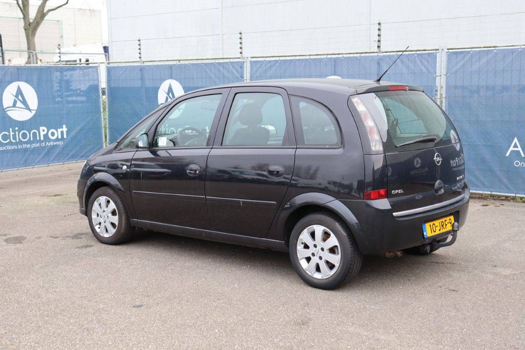 Personenauto Opel Meriva A 1.6 Benzine 2009 (Marge)