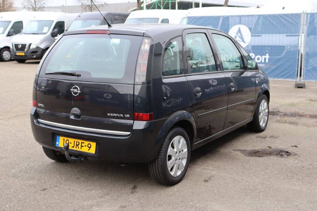 Personenauto Opel Meriva A 1.6 Benzine 2009 (Marge)
