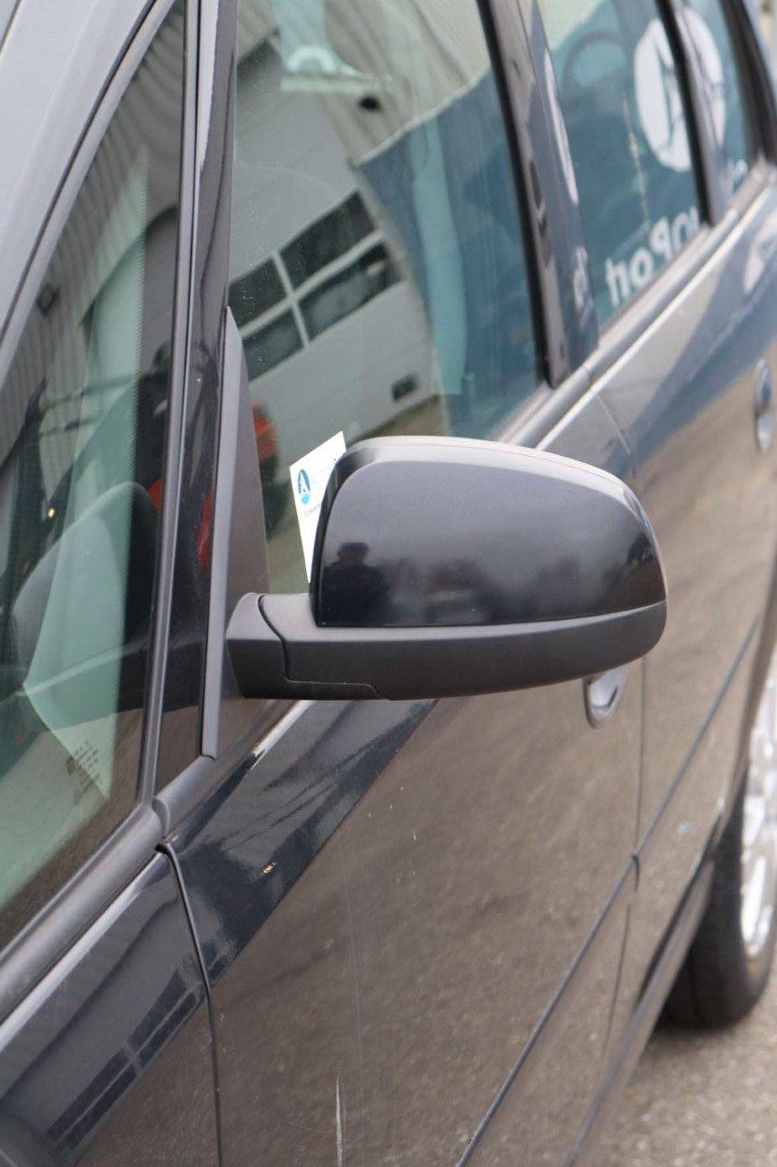 Personenauto Opel Meriva A 1.6 Benzine 2009 (Marge)