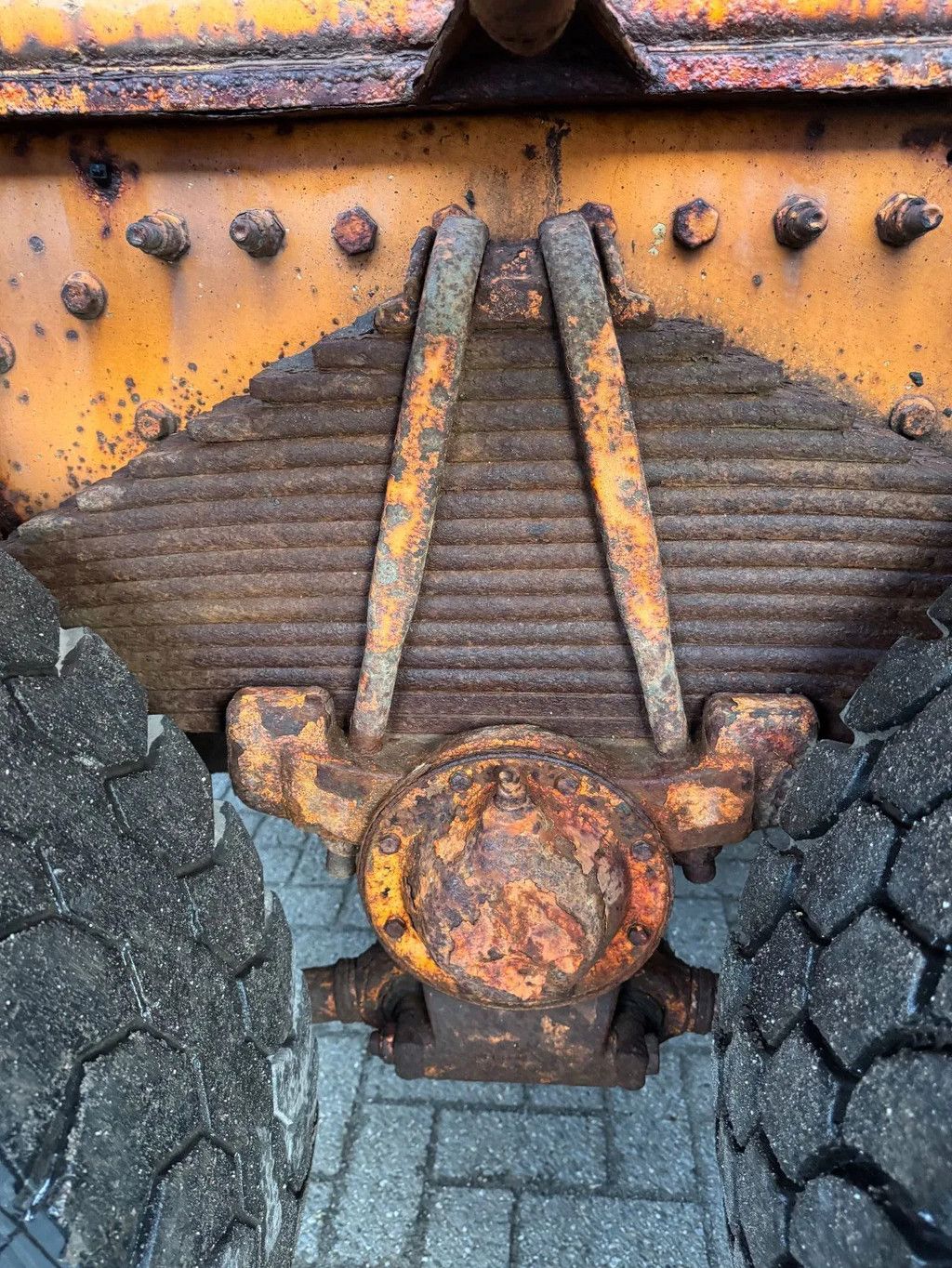 Mercedes-Benz SK 2631 **MANUAL GEARBOX-V6-BELGIAN TRUCK**