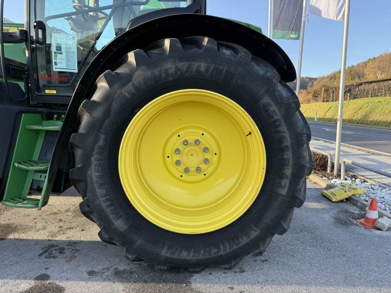 John Deere 6140R