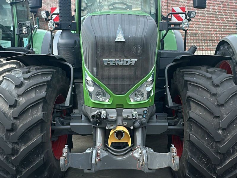 Fendt 828 Vario S4 ProfiPlus