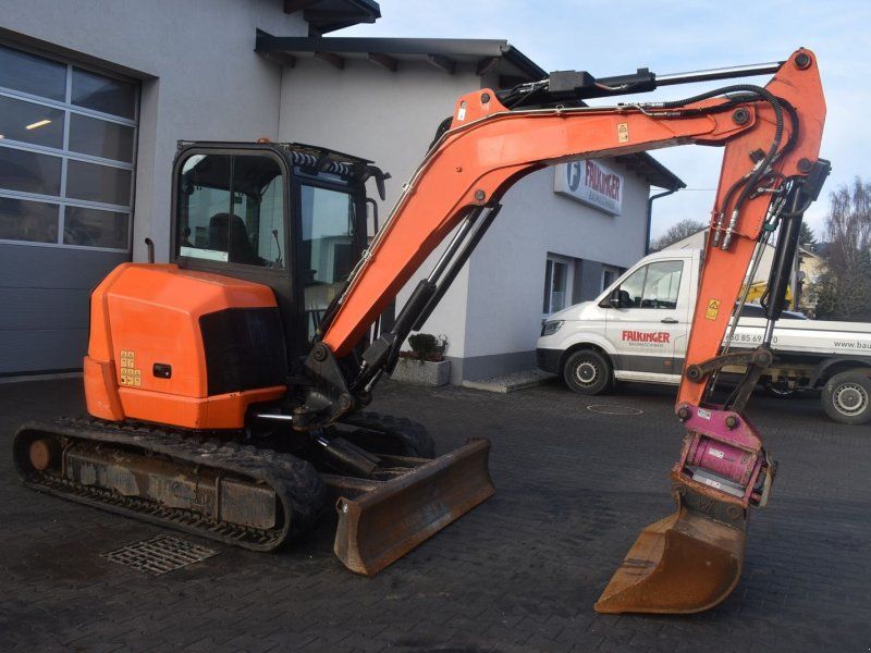 JCB 55Z-1 mit Powertilt