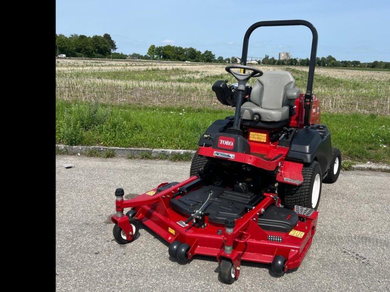 Toro Groundsmaster 3200