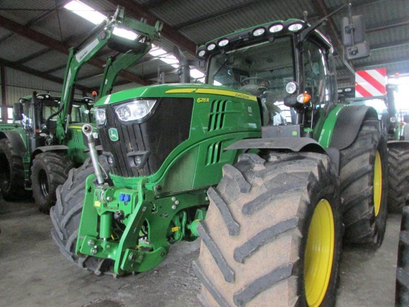 John Deere 6215R AQ+E40