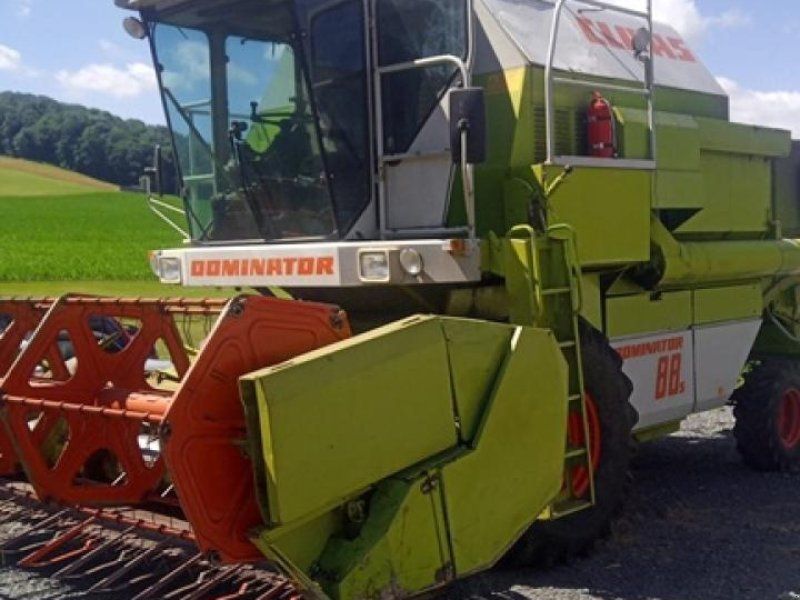 Claas Dominator 88 S