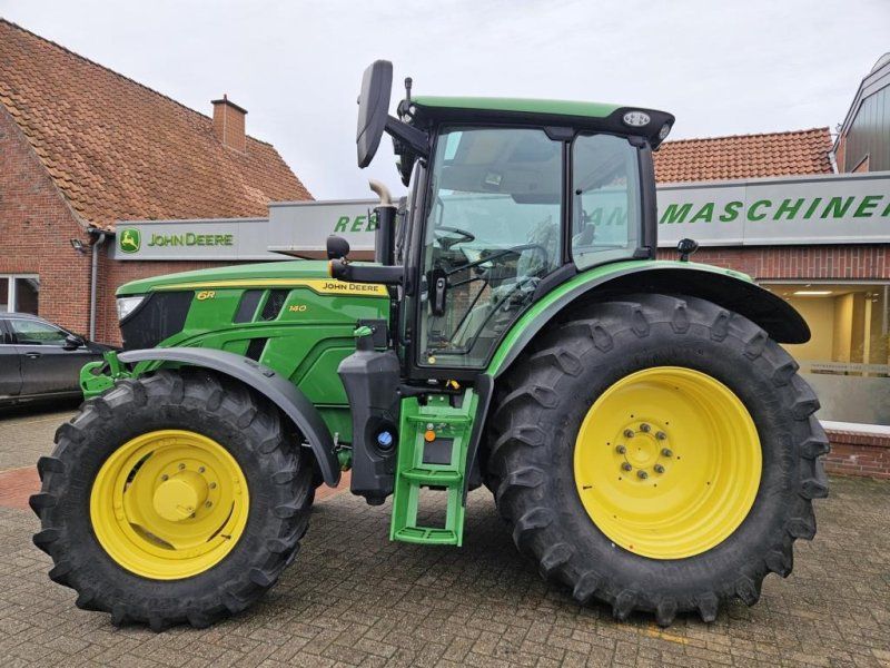 John Deere 6R140
