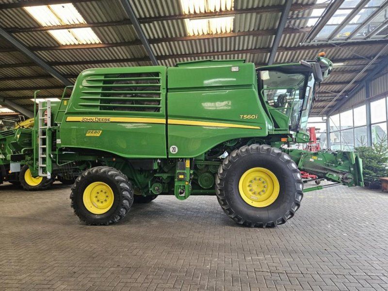 John Deere T560 i
