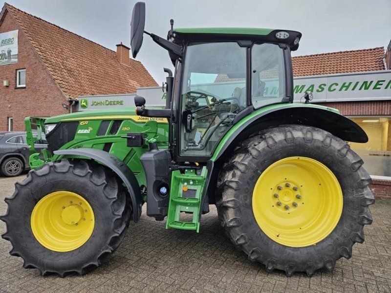 John Deere 6R130