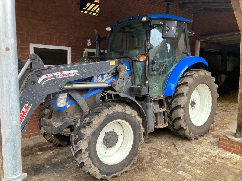 New Holland T 4.95 **Jahresendralley**