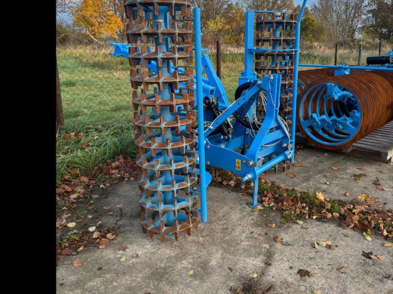 Lemken Nachlaufgerät Packer Krümler NRP/T 380 Adventskalender Tor 8