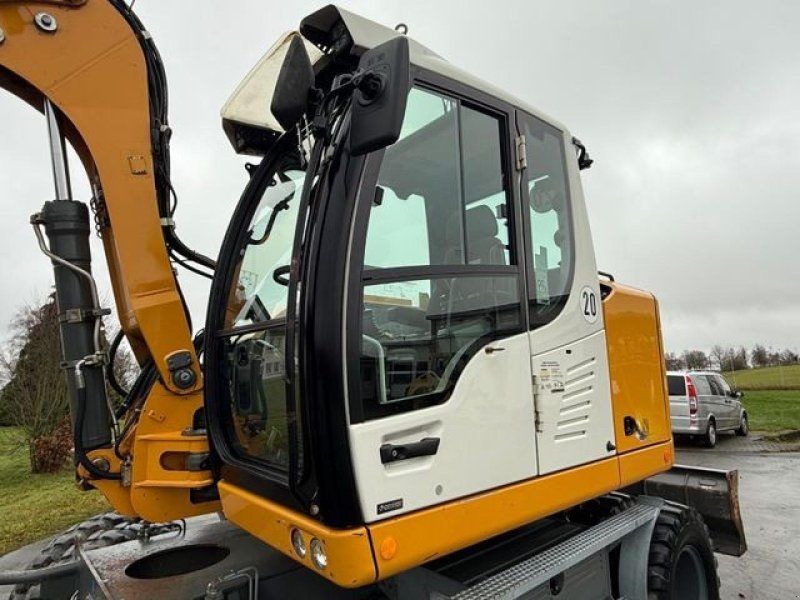 Liebherr A912 Compact