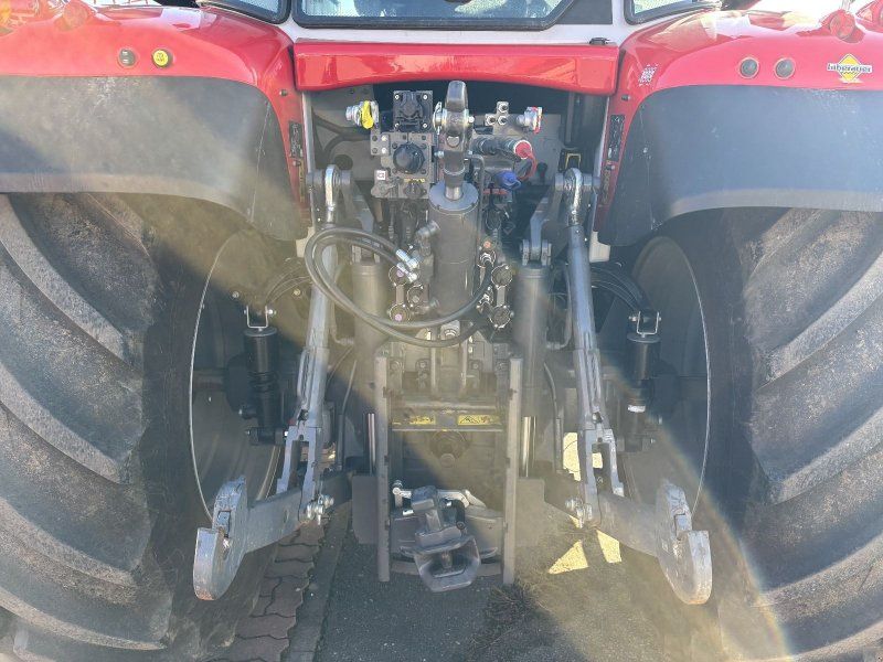 Massey Ferguson 6S.180