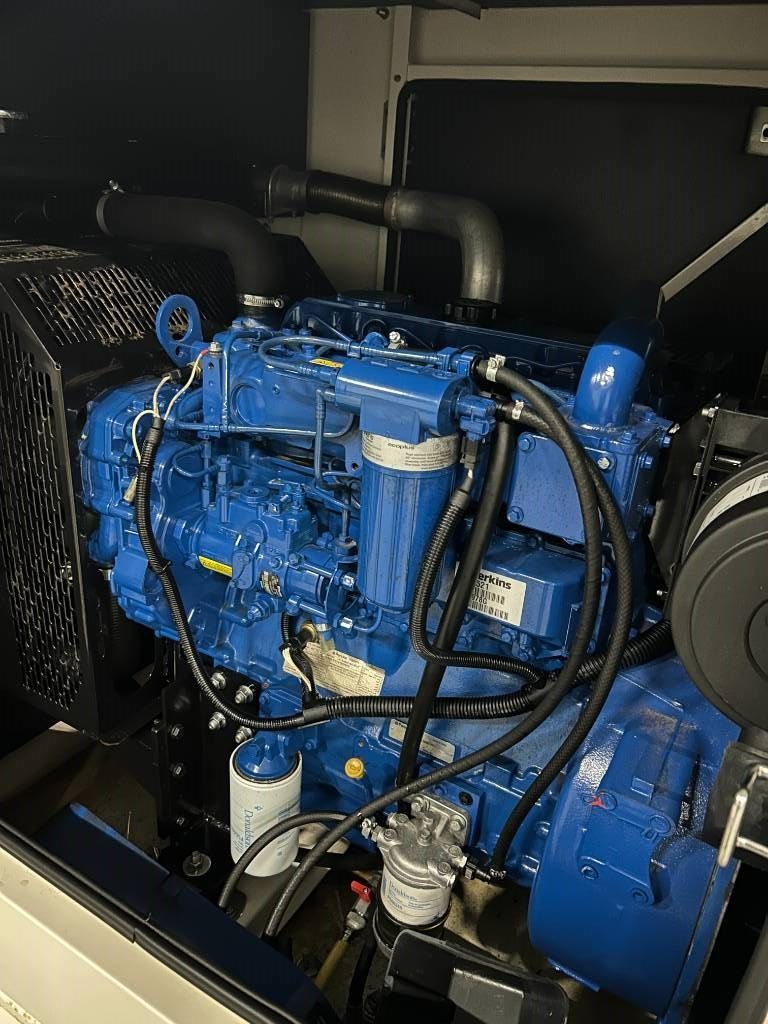 FG Wilson P88-3 - Alternator broken - Genset - DPX-12653