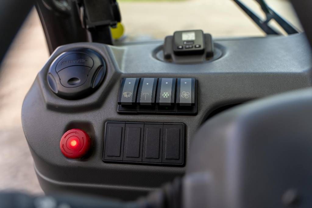 Manitou MRT 2150 Plus Privilege