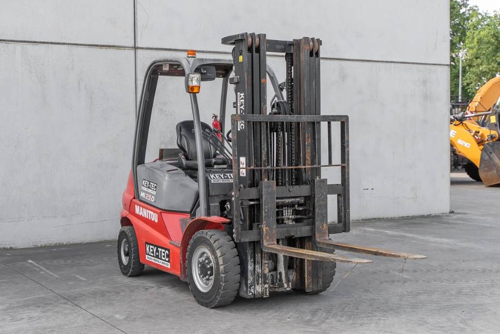 Manitou MI 25 D