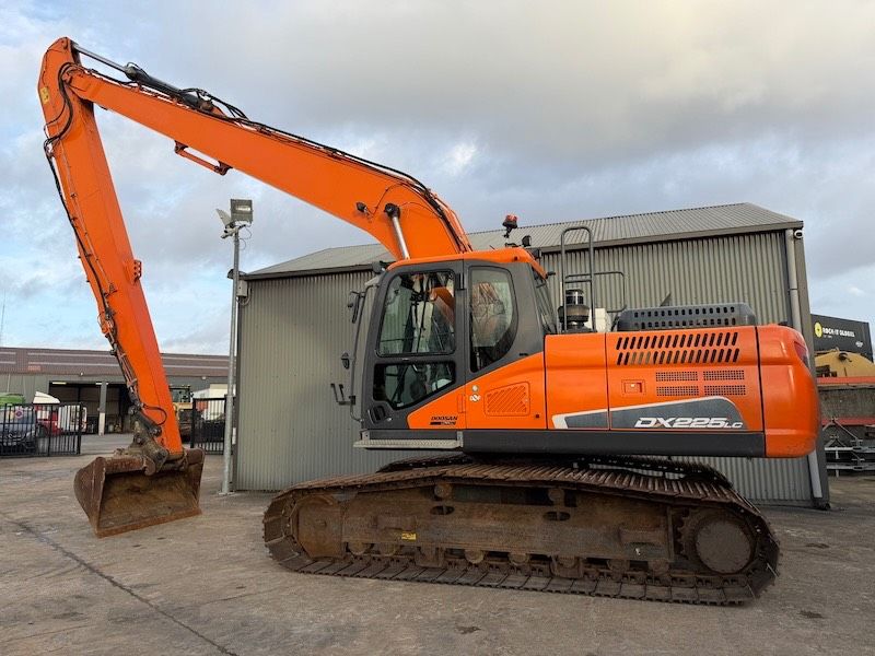 Doosan DX 225 LC-5