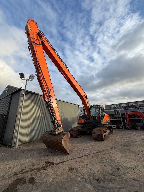 Doosan DX 225 LC-5
