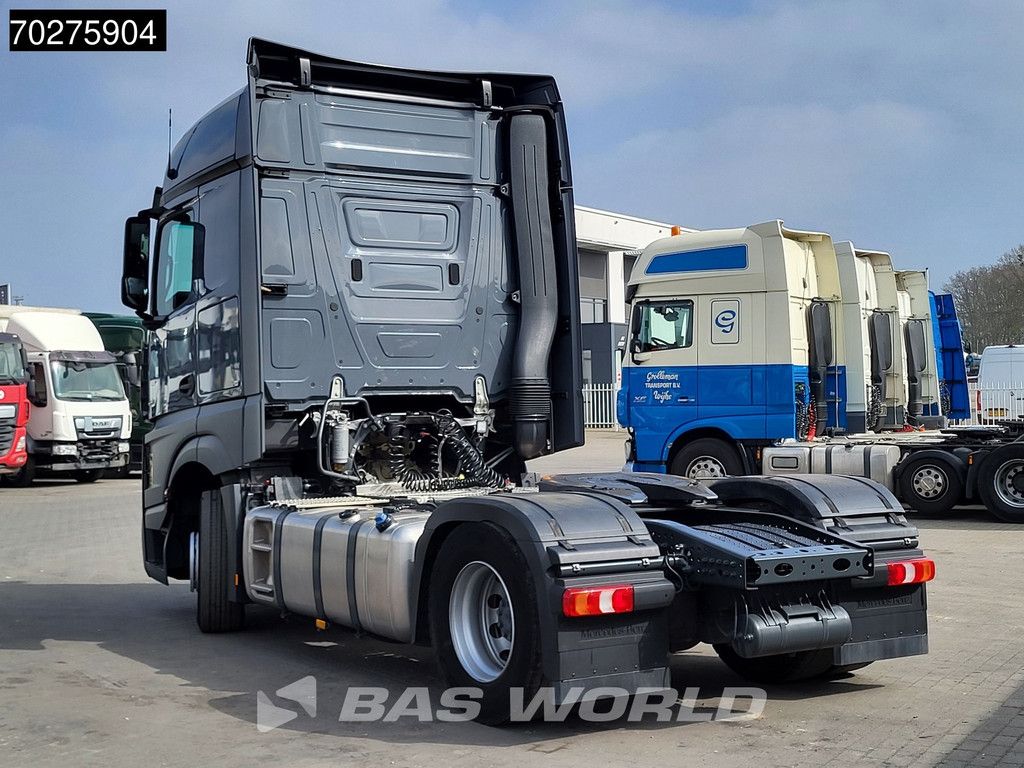 Mercedes Actros 1851 4X2 BigSpace 2x Tanks