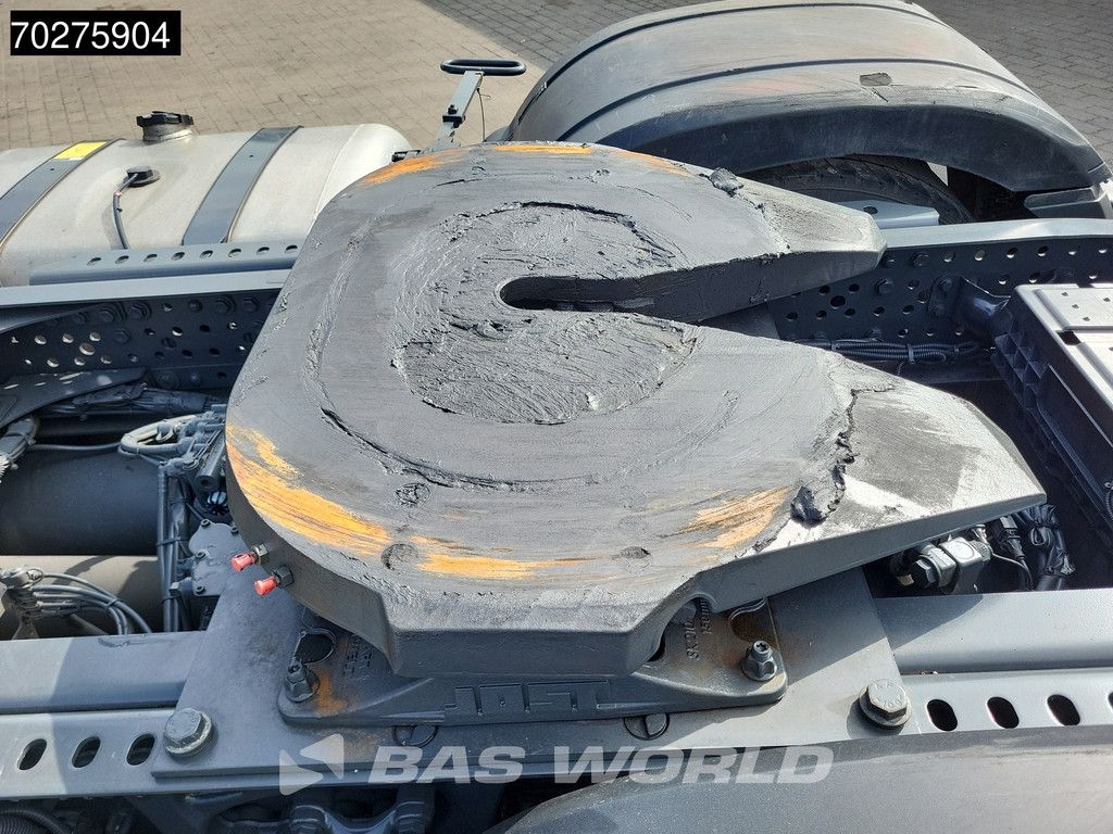 Mercedes Actros 1851 4X2 BigSpace 2x Tanks