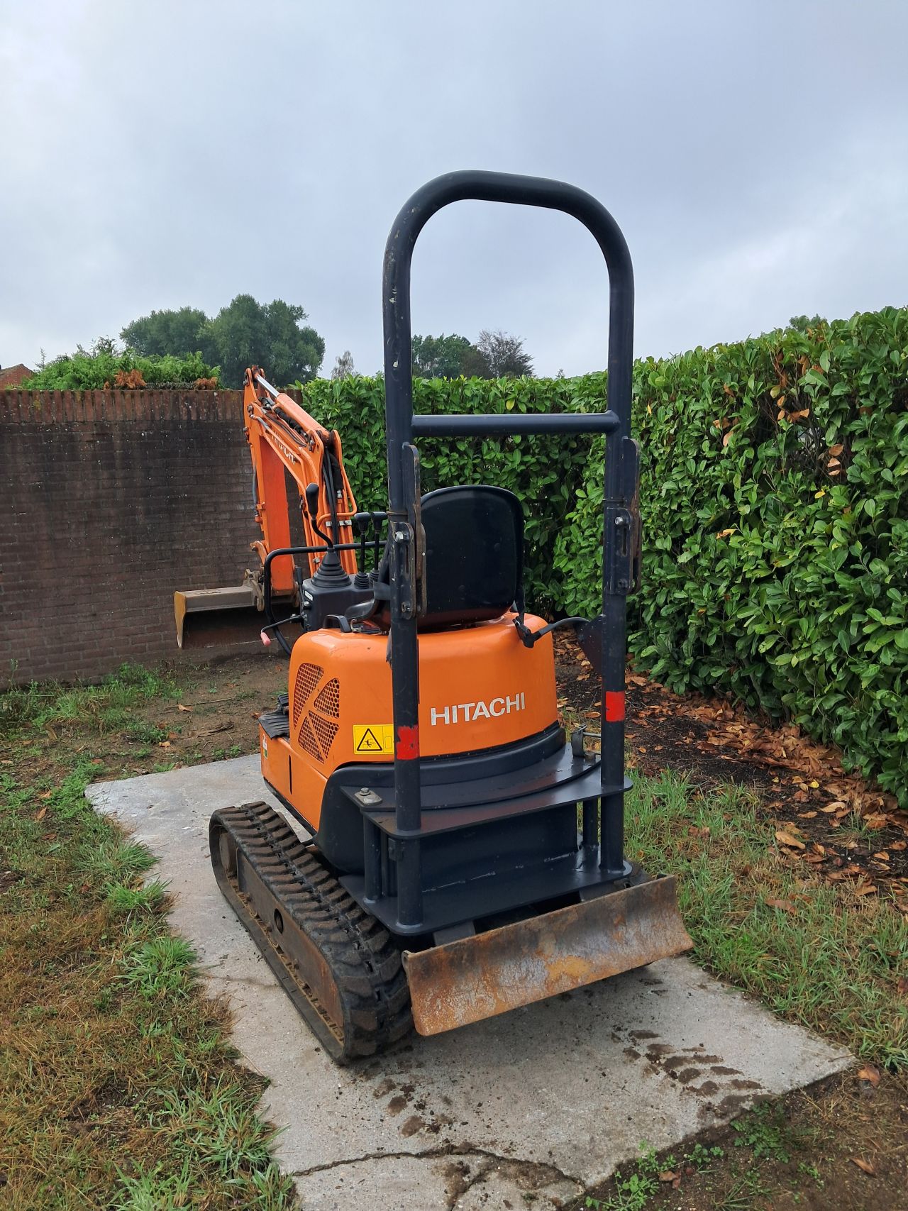Minigraver Hitachi ZX10U-2 ( Bj 2017 ) Graafmachine / Minikraan