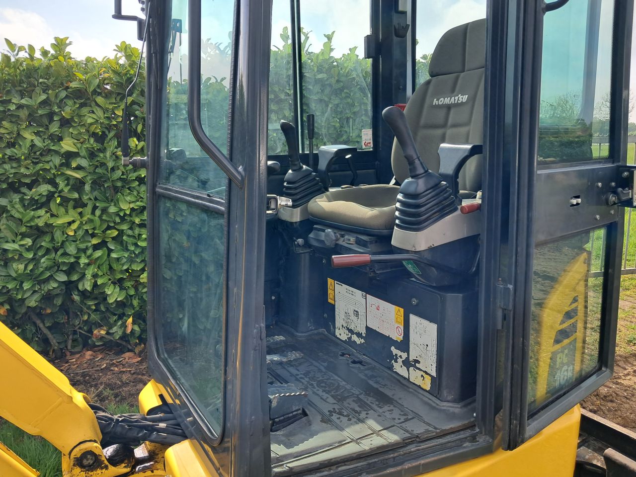 Minigraver Komatsu PC16R 3HS ( Bj 2019 ) Graafmachine Minikraan