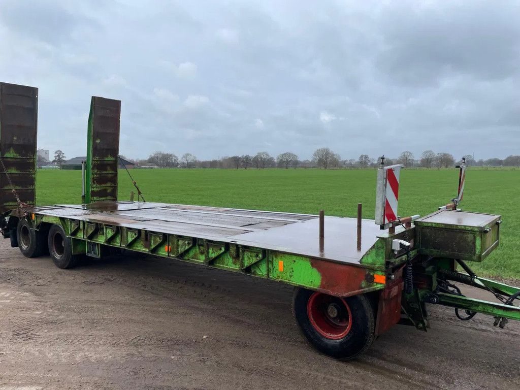 Dieplader Platte vloer aanhanger