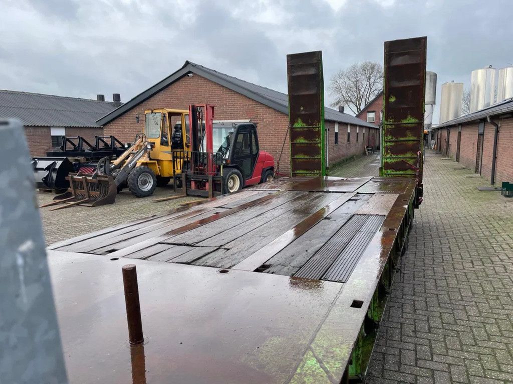 Dieplader Platte vloer aanhanger