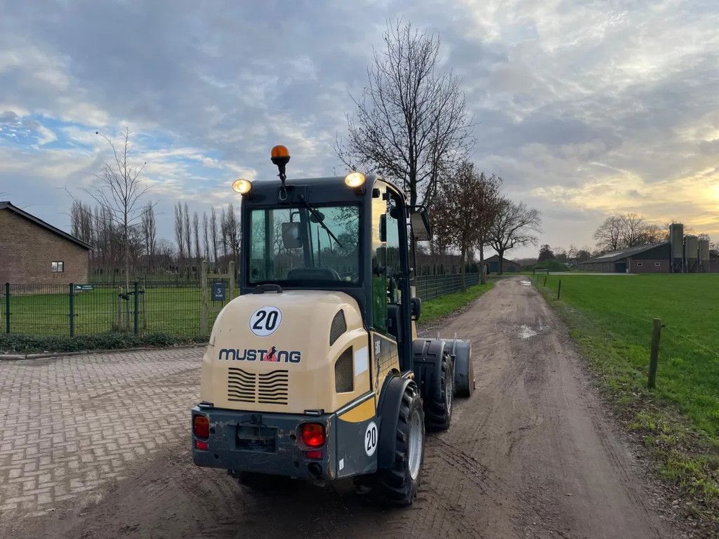 Mustang AL 506 Shovel Loader