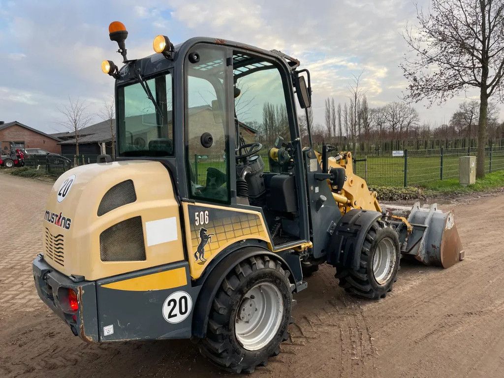 Mustang AL 506 Shovel Loader
