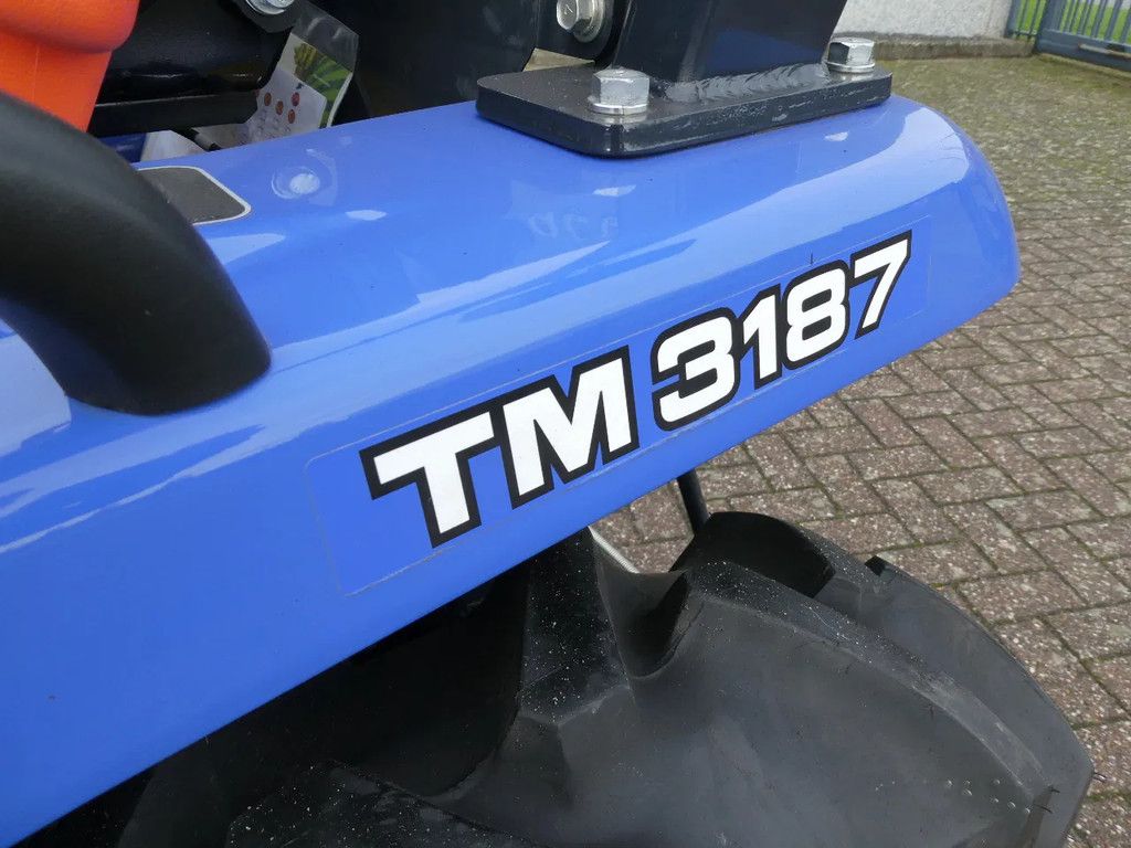 Iseki TM3187 4wd / 0098 Draaiuren / Voorlader