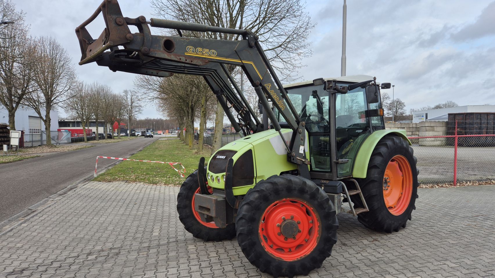 CLAAS CELTIS 456 met Frontlader