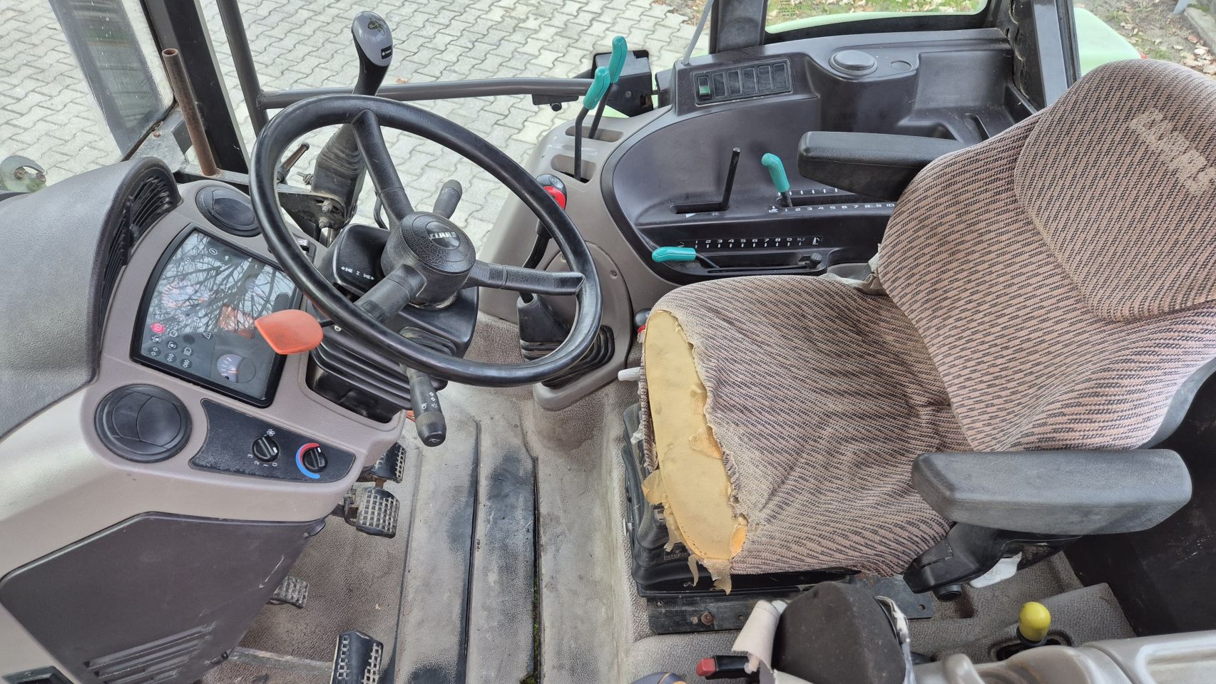 CLAAS CELTIS 456 met Frontlader